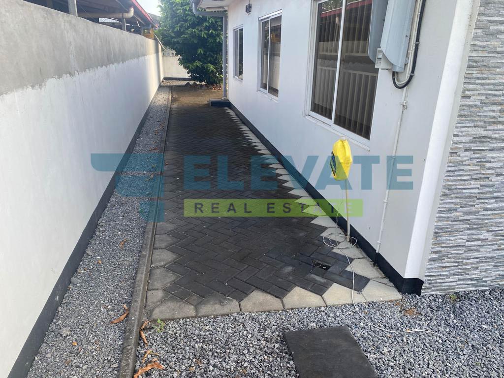 HRH0320 in Uitvlugt en omgeving, Paramaribo - foto 3
