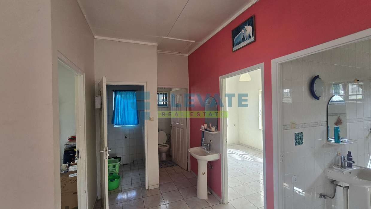 HRV0256 in Uitvlugt en omgeving, Paramaribo - foto 11