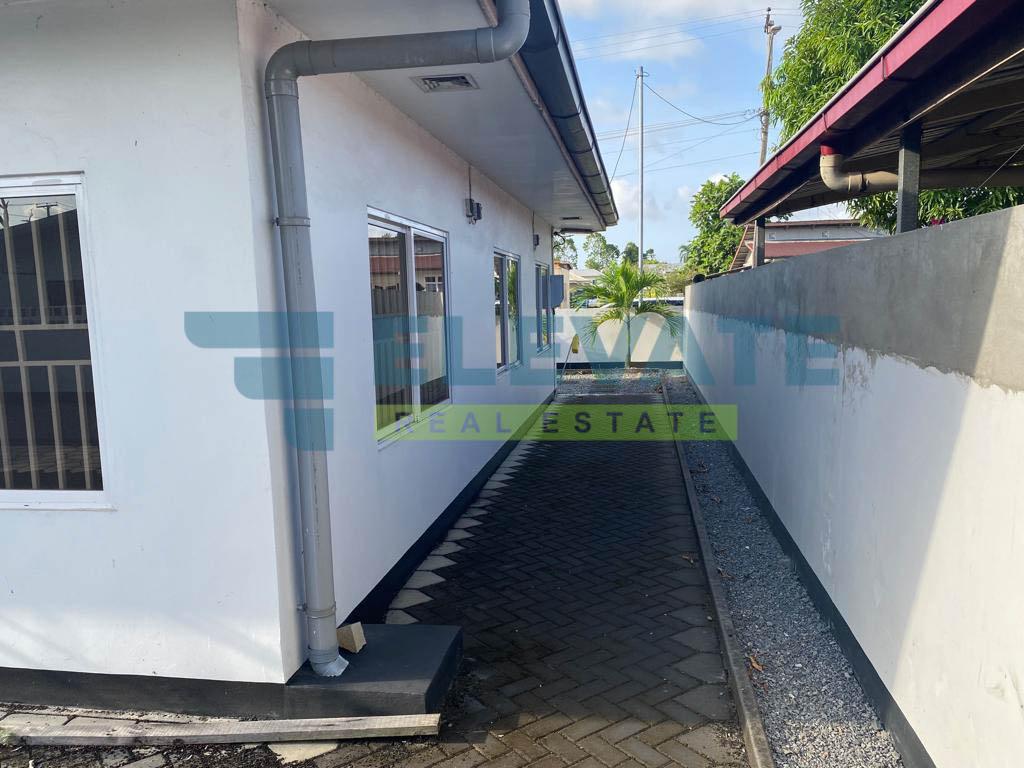 HRH0320 in Uitvlugt en omgeving, Paramaribo - foto 2